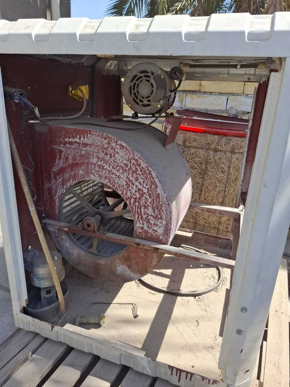 مبردات عدد 2 للبيع
كاملات فقط وحدة منهن تحتاج دكمة ثلاثية مال سرع 
سعر الوحدة ٧٥ الف وبيها مجال قليل 
عنواني بغداد- الدورة


**إذا كنت صاحب هذا الإعلان وتريد حذفه لأي سبب، رجاءا أرسل رسالة إلى الدعم الفني**