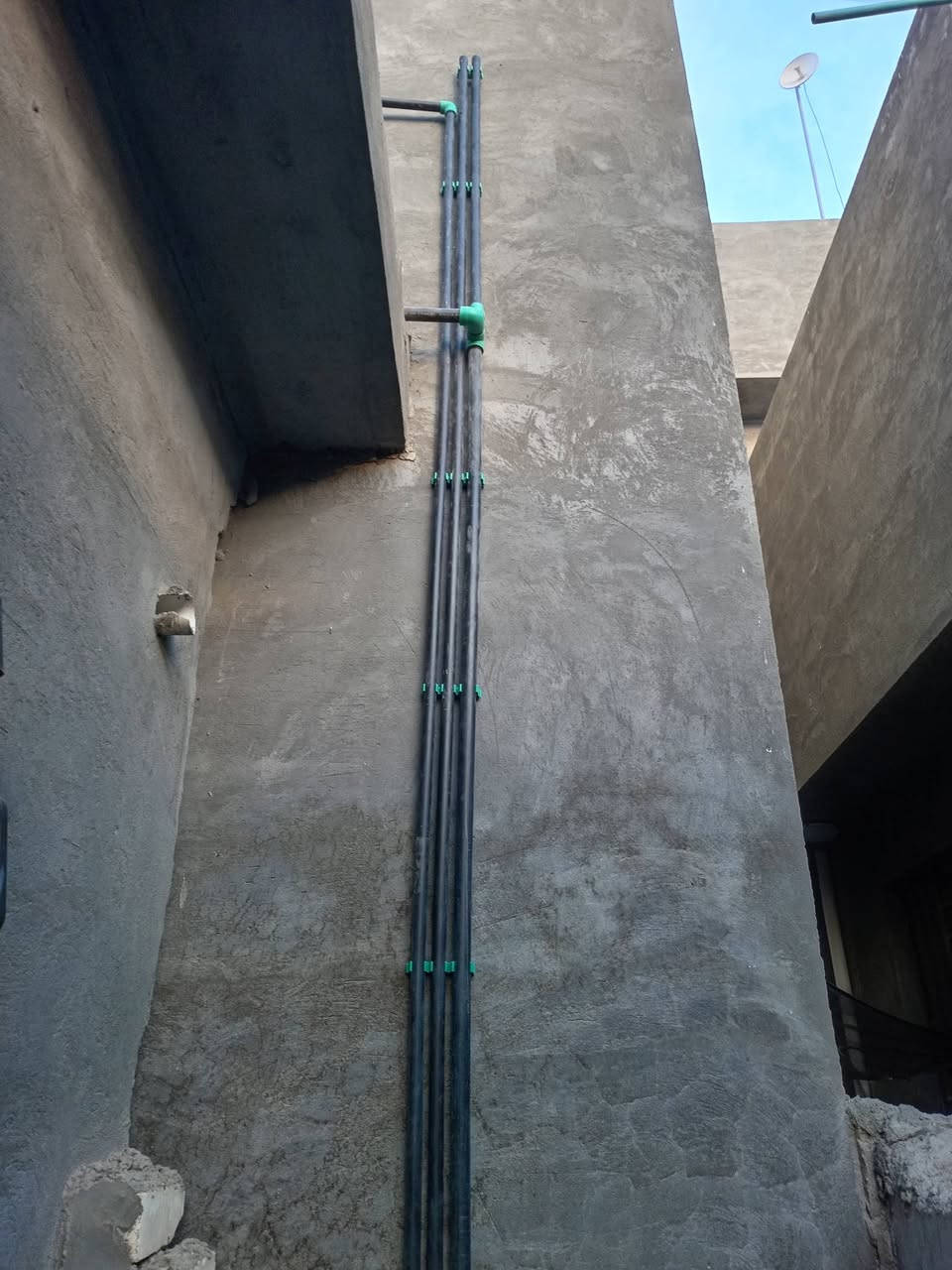 تأسيس ماء ومجاري متفرغ حاليا
***********
***********
