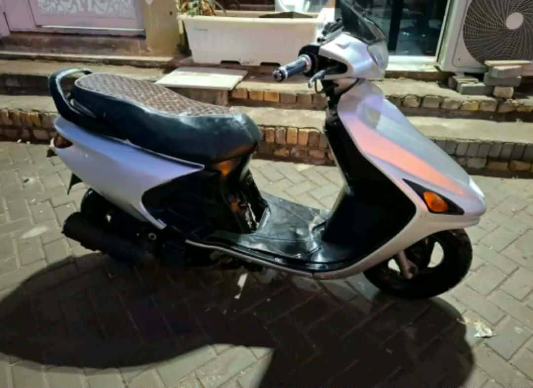 سلام عليكم
فراشه للبيع  دراجه نضيفه ما ناقصها شي لسعر 300وبيها مجال ***********
