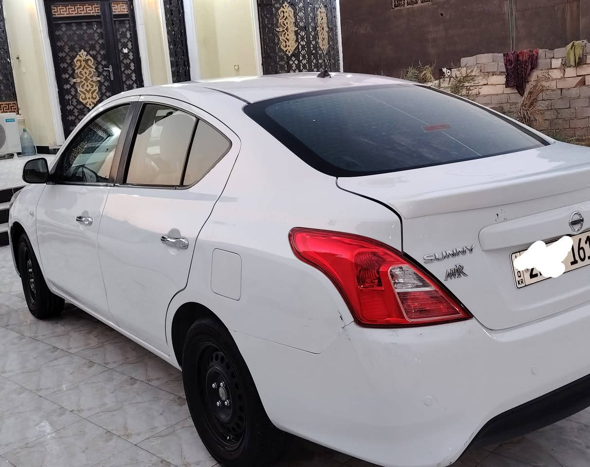 نيسان سني 2023
هندي بليته الزركه 
محرك كير تبريد كهربائيات حدادية كامله، سيارة جاهزة 
السيارة ماشيه 50الف 
 السنويه تنتهي ب 2030
بيها ضربه بالمدكر الامامي 
ومكانات ع البارد  

السعر 116 وبيها مجال 
 الشراي يتصل ع ههذه الرقم 
***********
***********
