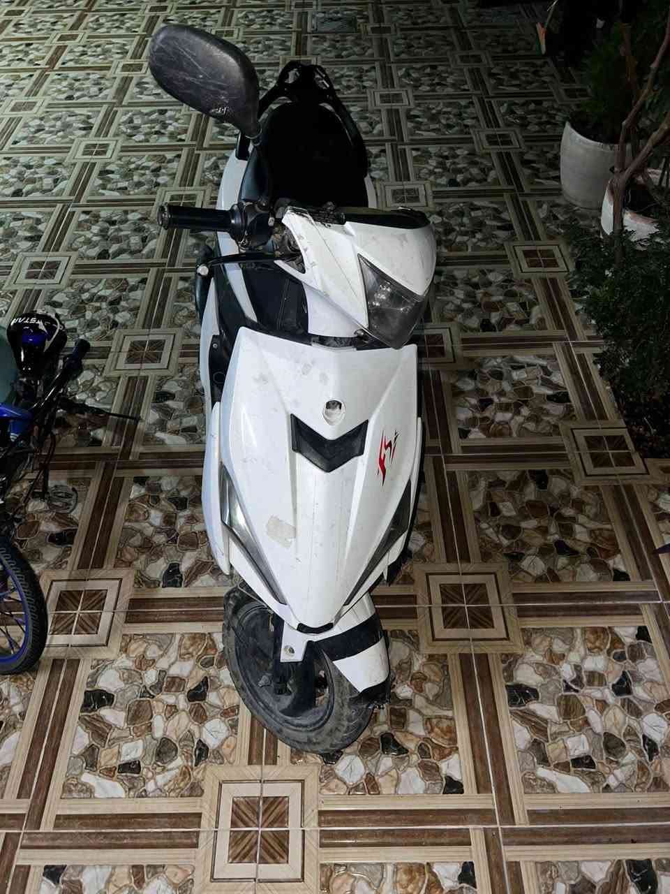 ماطور شغال كامل مابي اي عيب السعر 450


**إذا كنت صاحب هذا الإعلان وتريد حذفه لأي سبب، رجاءا أرسل رسالة إلى الدعم الفني**