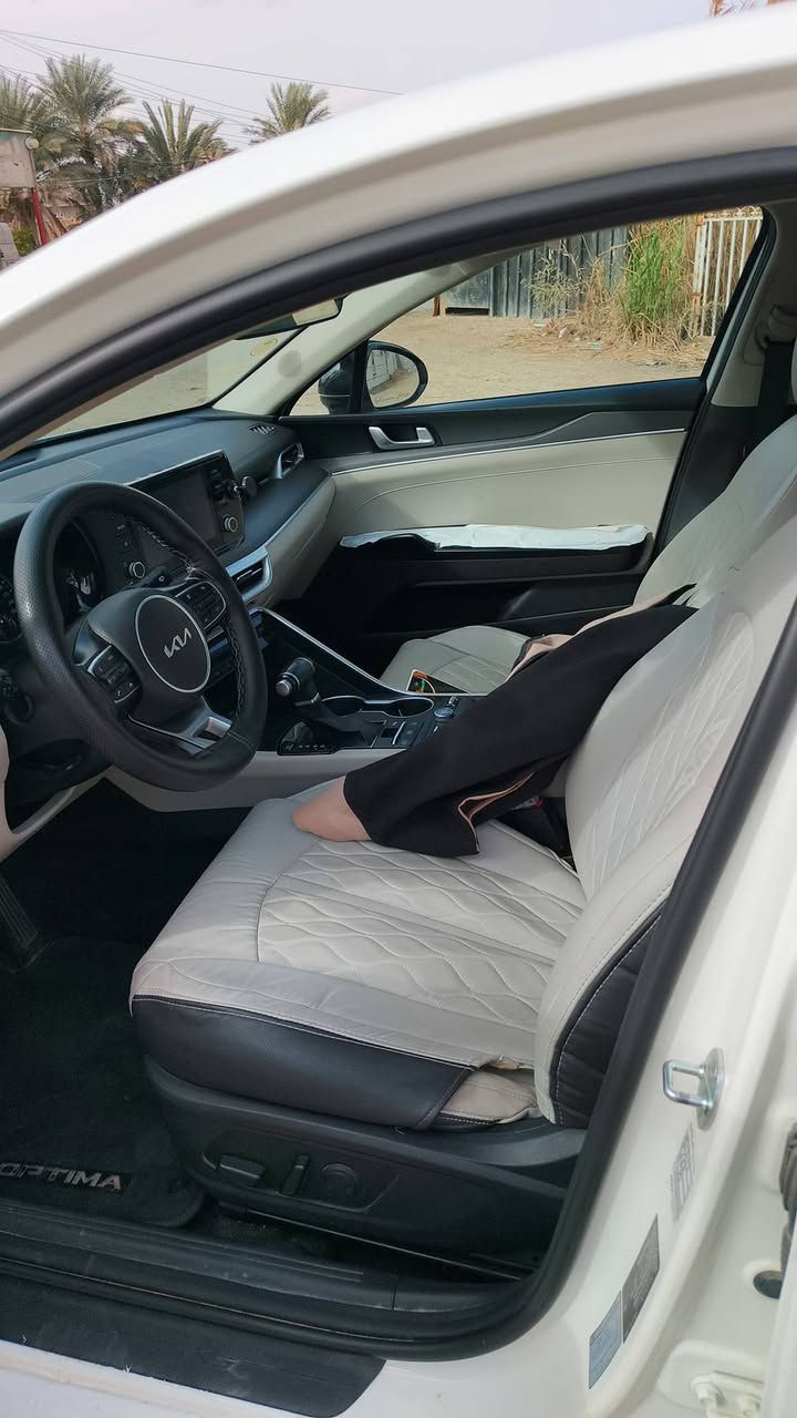 كيفايف خليجي فول واحد 
عله واحد 2022السياره 
مكفوله محرك 2000
مكانهه الرمادي معروفه 
موصفاتهه السعر 210وبيهه مجال للشراي  
‏‪***********‬‏
