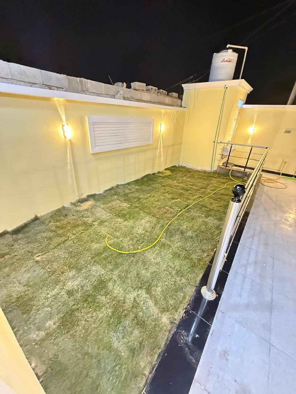 #اسعد_الله_اوقاتكم_بكل_خير⁉️👋🏼
***********
دار سكن للبيع بناء 2025

#المساحه 300 متر  عن التبليط 30 متر 

#جنس_العقار :: طابو ملك صرف زراعي باسم عراقي سند 25 

#العنوان :: البصره أبي الخصيب قرب المحكمه الجديده
 موقع راقي

#يحتوي البيت على ثلاث ٣ غرف منام كبار
و ديوان
و مطبخ و صاله
و مناور عدد 2
و صحيات داخلي وخارجي  و كراج سياره
ويحتوي على حديقتين 🌲🌲

#البيت جاهز من كلشي تستلم البيت عنده المكاتبه
كامل من مقطوره و كيزر و ماطور
جيب اثاثك و اكعد
و الف عافيه الي ياخذه

جميع الخدمات متوفره ماء كهرباء  
#السعر (( 130 مليون وبي مجال 
#للاستفسار الاتصال على الهاتف 📳📞
📳*********** البصرة, العراق
