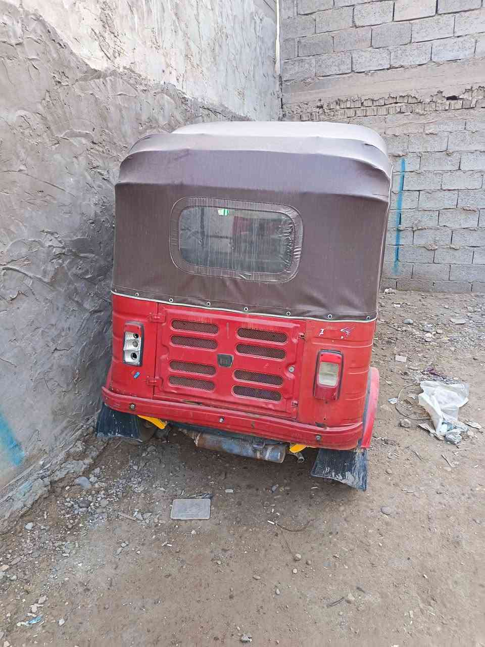 تكتك البيع موديل 2018شهر 12تكتك متروكه بل كراج مرقمه بس سنويه بدون الوحات مكاني بغدادالستكشافات الحبيبيه سعر 4250مليون او بيهة مجال هذه رقمي ***********
