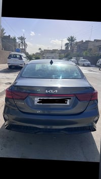 فورتي 2023 رقم بغداد معوقين وارد امريكي ٤ قطع صبغ  مكانها بغداد  الرقم...