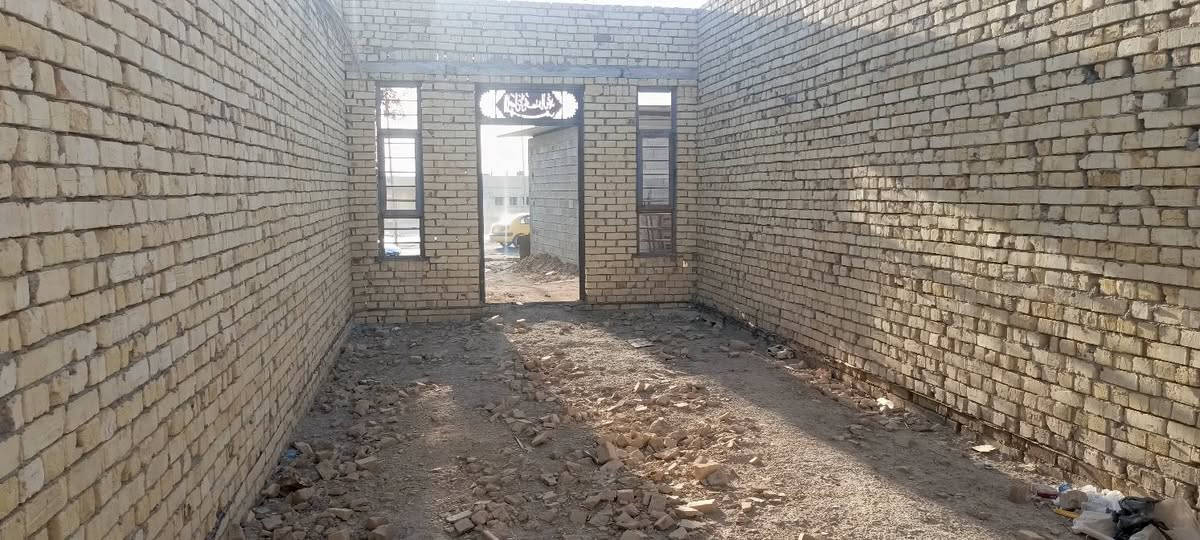 هيكل للبيع المساحه 485متر+محل مقابل معمل الألبان على الشارع الرئيسي طابو زراعي 
ثلاث غرف هول براني مطبخ صحيات داخليه وخارجيه 
للاستفسار اكثر مراجعة مكتب دبي أو مراسله خاص 
*********** وتساب ✅
