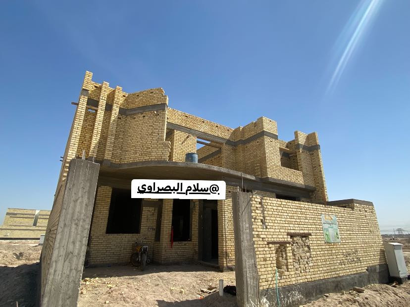 #الحمدلله
تم اكمال بناء الطابق الاول في منطقة /الطوبة والنخيلة افراز النفط مساحة القطعة 250mعمل درجة اولى طابوك انچگتر الطيب سلام البصراوي
***********
