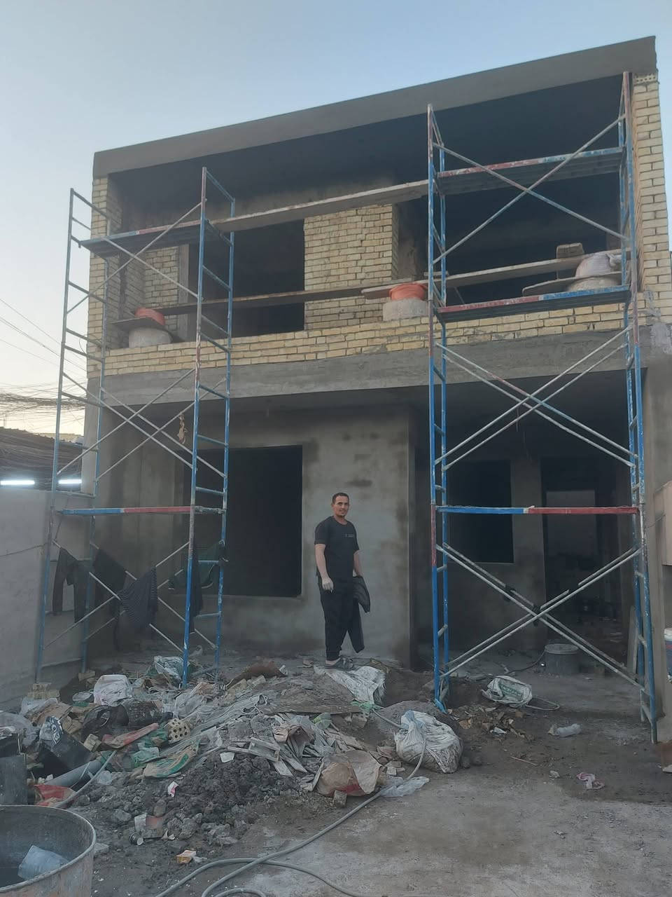 السلام عليكم كادرلبخ مصري 
كامل موجود ببغداد فقط ال
رقم بيه وتساب الهاتف 
***********
