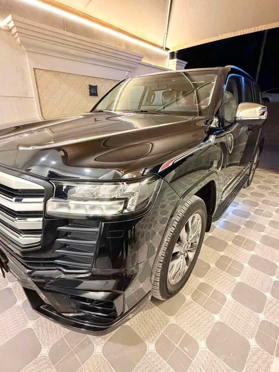 السلام عليكم

لاندكروز موديل 24 
بغداد
مغلفه كفاله عامه بريم اصلي فول ال فول 
السعر / 658
مكان الرمادي 
***********
