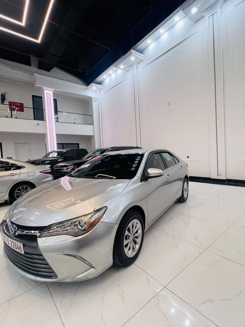 السلام عليكم للبيع كامري موديل 2016 كلين سياره ماشاءالله تبارك الرحمن جديده لوك سونارها ناشره ماشي 100كير محرك بشرط تحويل ثاني يوم سعر 160 بيه مجال 
***********
