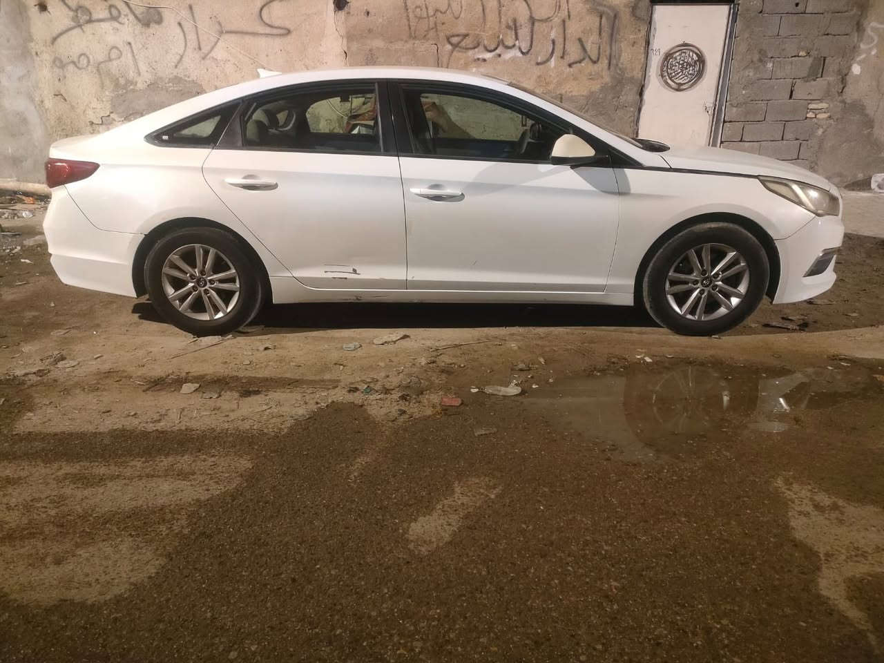 سلام عليكم سوناتا 2015  رقم بصره تحويل ثاني يوم وارد امريكي ضربه خنطه ماواصله لسبير السعر 95 وبيها مجال هاتف ***********
