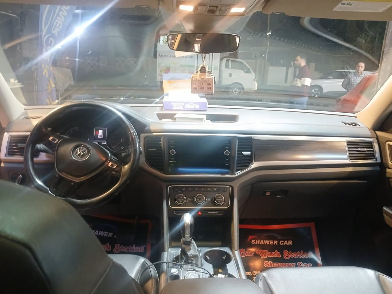 اطلس ٢٠١٩ 
فول مواصفات وارد امريكي 
مواصفاتها معروفة 
الصور توضح 
١٣٣ الف كيلو 
السعر ٢٥٠ وبيها مجال بسيط 
***********
