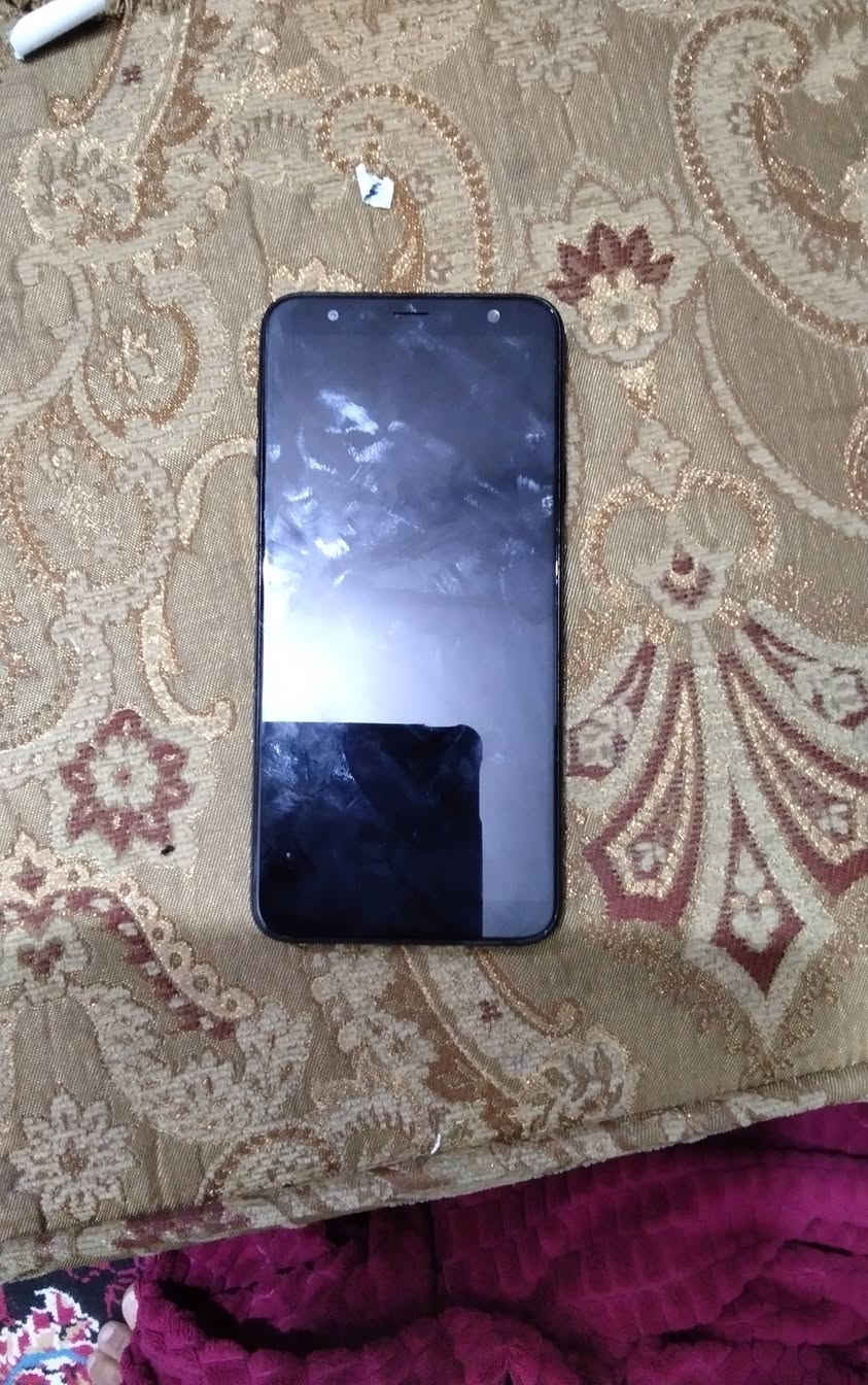 السلام عليكم متوفر ايفون 6 عادي البلازما مكسره مثل ما مبين بالصوره شغال كلشي مابي لمس يشتغل طبيعي بطاريه 100 وجهاز سامسونج جي 4 فقط الشاشه بيههه خطوط ضاربه بس يشتغل لمس كلشي مابي ابيعهن ثنينهن سوه السعر 50 الف وبيهن مجال كلش قليل تواصل خاص او مراوس ثنينهن شعندك دزلي


**إذا كنت صاحب هذا الإعلان وتريد حذفه لأي سبب، رجاءا أرسل رسالة إلى الدعم الفني**