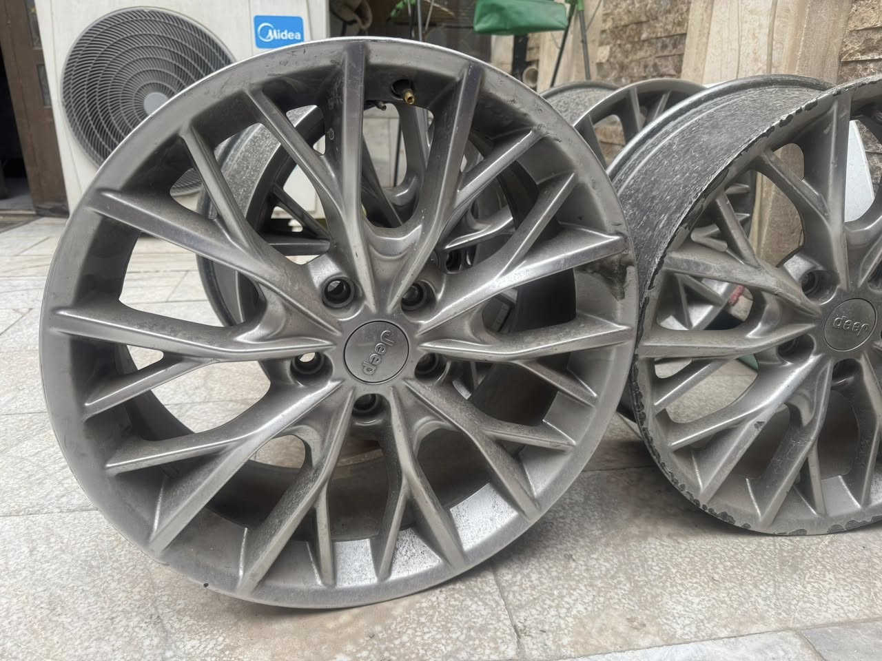 سلام عليكم ويل كب مال سوماند موديل 24 واحد تعبان و3 جدت البيع الستفسار ***********
وتدللون
