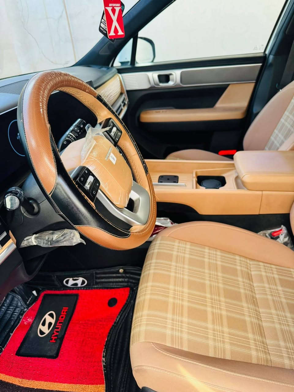 سنتافي موديل 24 خليجي مكفولة بدون اي شي محرك 2500 ماشية 51 رقم بغداد
السعر 235

***********
