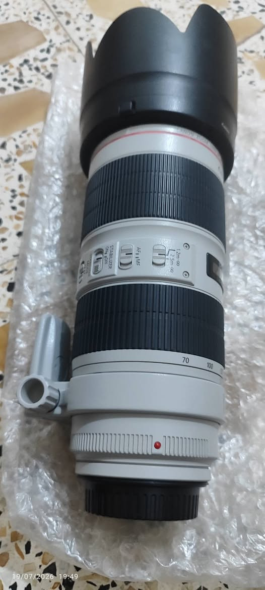 عدسه 70/200اخت الاصدار الثالث
الاغراض كامله هود جنطه كارتونه اخت جديد شراي تعال خاص 
الهاتف ***********20
