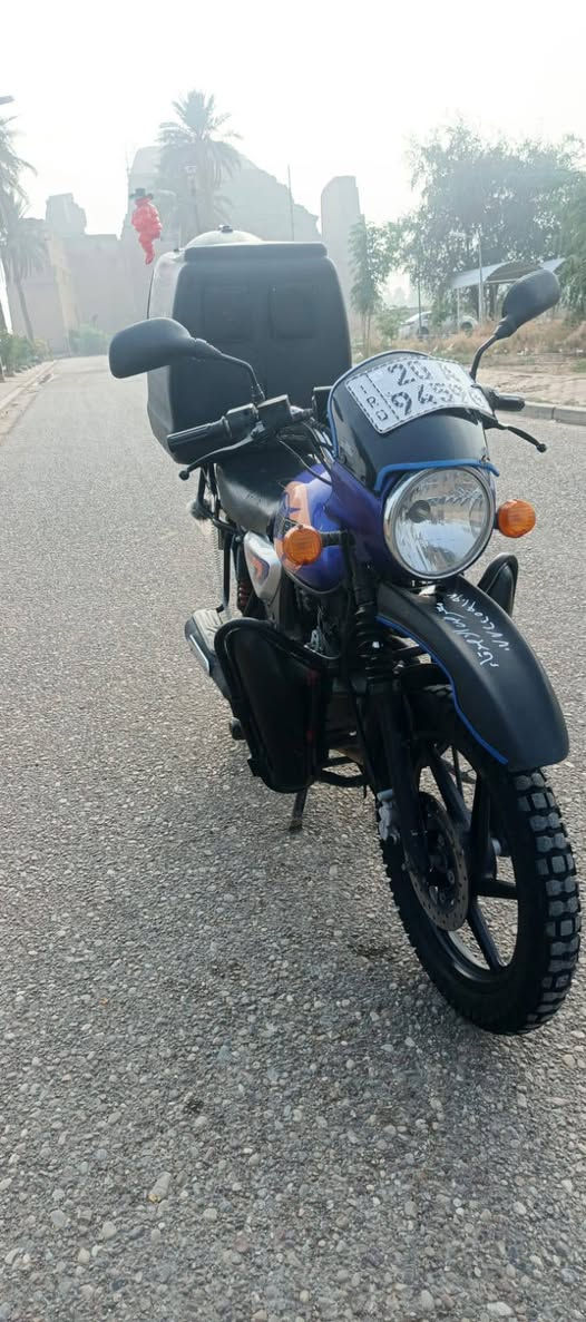 سلام عليكم دراجه بوكسر مرقم سنوه تحويل ثاني يوم دراجه موديل 20 نضافه ميه بل ميه محرك مكفول كير مكفول عنواني بغداد سلمان باك المدائن رقم الهاتف ‏‪***********‬‏ سعر 2300 بيه مجال
