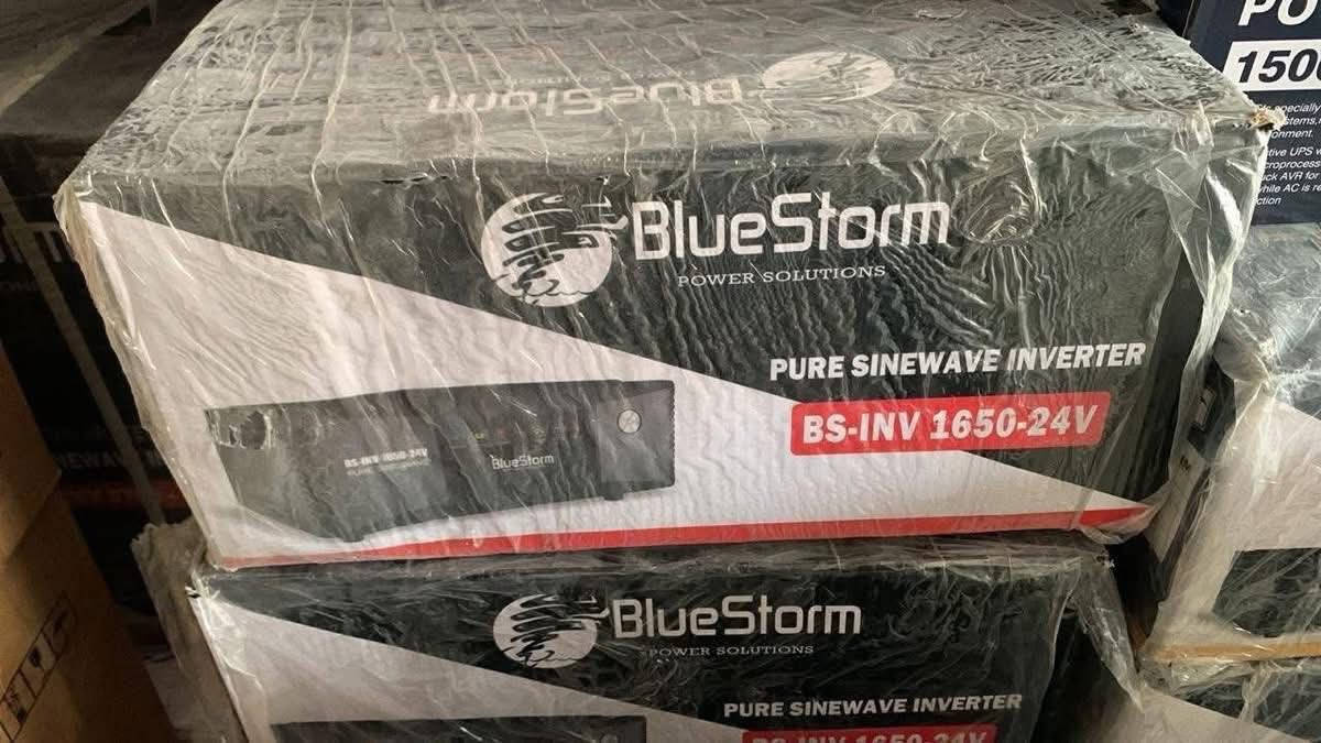 💥 وصل أقوى عاكسات Blue Storm الأصلية! 💥
⚡ ✅ ضمان حقيقي 6 أشهر على جميع الموديلات

💎 الموديلات المتوفرة:

 • 725VA – 12V نظام بطارية 1 (2.5A)

 • 950VA – 12V نظام بطارية 1 (3.5A)

 • 1125VA – 12V نظام بطارية 1 (4A)

 • 1650VA – 24V نظام بطارية 2 (5.5A)

 • 3200VA – 36V نظام بطارية 3 (11.5A)

 • 3700VA – 48V نظام بطارية 4 (13A)

 • 5200VA – 48V نظام بطارية 4 (18.5A)

⚡ جودة أصلية وأداء ثابت

🚚 توصيل لجميع المحافظات فوراً

✅للحجز والاستفسار يرجى الاتصال او مراسلة الصفحة 

***********

***********

بغداد شارع الصناعة مقابيل جامعة التكنلوجية مجاور شركة اسوار ⸻
