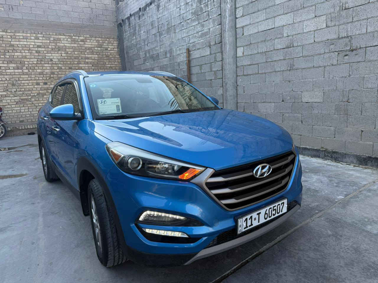 سلام عليكم
توسان 2016 
وارد أمريكي 
حادثها جاملغ خلفي بدون دواخل 
سياره جاهزه الخير 
مكينه كير صدر كله جديد 
سعر ١٣٠ بيها مجال بسيط 
رقم بغداد تحويل ثاني يوم 
مكان سياره الفلوجه 
خاص مفتوح او ***********  بي واتساب
سونار ويه صور💙💙
