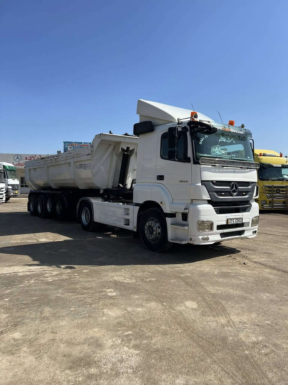 السلام عليكم اقرأ تفاصيل واتصل ❤️✅
‏أكسور نساف ￼ موديل 2006 حجم 18.40 ￼
نساف بلادي 3 محاور￼ مواصفات ريتايدر 5 طقات 
ثلاجه تبريد طخم تايه رقم وسنويه جديده سياره حلوه و نظيفه 
نساف 24 متر ￼كير عادي 4في4 رقم الهاتف قحطان معرض *********** كورك *********** اسيا معرض ابو قحطان واولاده العنوان موصل برطله سهل نينوى ❤️✅
