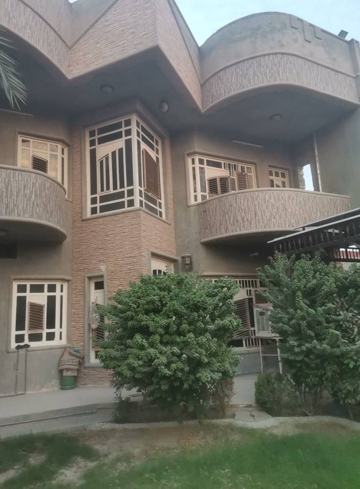 بيت للبيع  بل فلوجه  حي رساله خلف معرض الشارقه قرب شارع العام ثالث بيت شارع 20 المساحه 230سند واقع حال 300 متر سعر 270 مليون

رقم تواصل:***********
***********
