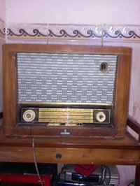 للبيع راديو 📻 سيمنس الماني شغال بدون FM بغداد وتوصيل للمحافظات  077232...