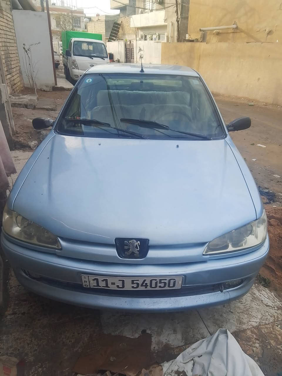 سلام عليكم بيجو فرنسي موديل الفين واحد حجم 306 تتفه تبريد شغال مكينه وكير تمام سيارة مبوغه عام اثر جراد وجام بيهه خياس بل دوسه سياره بسمي بيهه نقص بوش طبله تعبانات وطوبات مروس حسب القناعه


**إذا كنت صاحب هذا الإعلان وتريد حذفه لأي سبب، رجاءا أرسل رسالة إلى الدعم الفني**