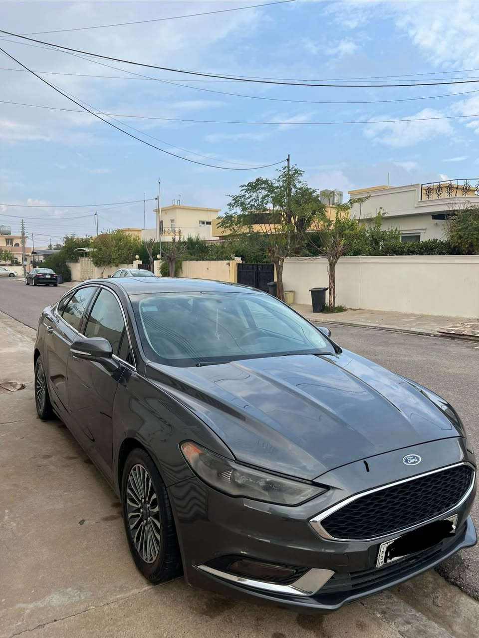 Ford fusion 2017 full  
20 torbo 
سلاید 
کوشن جلد
کوشن هیتەر
ئاوێنە هیتەر
کوشن خەزن 
بەسمە و شەغال
شاشە گەورە 
کارپلەی
١٢٠ مایل
مواسەفاتی زۆرە….
٢ پارچەی کلێرە بێ دەعم 
یەک کارتی بچوکی هەیە
بێ دەعم 
بێ ئێرباگ
مەکینە ٢٠ تۆربۆ نەکرایتەوە بەشەرت

رەقەمی نوێیە
سەیارەکی تابلێی پاک و خاوێنە
0751 852 8818
ناونیشان : هەولێر 

سەیارەکە بۆ فرۆشتن و گۆرینەوەیە أربيل, العراق
