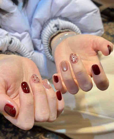 اهلا وسهلا  عروض  نار
عروض رأس السنه🎉 
عروض مميزه💃🏻🎊
اسعارناً مناسباً 📍✨
عروس حنه وزفه250💃🏻💃🏻💃🏻
فقط زفه 150🎈💃🏻
فقط حنه 100🎎🔥🎉🎊🎈💃🏻
المدعوات 25🎊💃🏻🎈🎈
تنظيف البشرة هايدرو ب10 💃🏻🎊
تنظيف البشرة ملكي ب15🎉
تنظيف  اليد 8🥳💃🏻💃🏻💃🏻💃🏻💃🏻
حفافة 5
شمع للوجه  8
بديكير 10 مع املاح طبيعية 
الماكير 25🎈🎈🧸
سحب لون شعر قصير 10 واسط 20فما فوق حسب طول الشعر
صبغ شعر قصير جداً 15 💃🏻🎎🔥المتن 20 الوسط 25 الطويل حسب طول الشعر 
ميش كثيف قصير 20 فما فوق حسب طول الشعر 🎎🔥💃🏻
تسريح الشعر يخلي شعرج سرح حسب طول الشعر 
قص 5 اي قصه 
معالج لترميم وتغذية الشعر القصير 25 فما فوق حسب طول الشعر🎉🎊🎈
اهلا وسهلا بلجميع 
صالون الين
العنوان//كربلاء حي الرباب قرب سيد سماعيل 
الحجز //***********
***********
