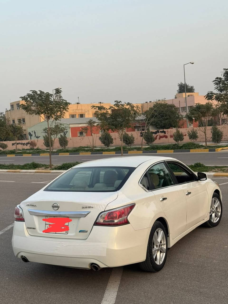 نیسان ئاڵتیما
مۆدیل ‌2016 خلیجی 

مواسەفات sv
شاشە و کامێرا
شەخاڵ
دووپارچەو نیوی بۆیاخە ەن ساردێکی بچوکی هەیە 
گێرو مەکینە بەشەرت

167هەزار ڕۆشتوە
سعری 125گڵاو معامەلە 
***********ژم
