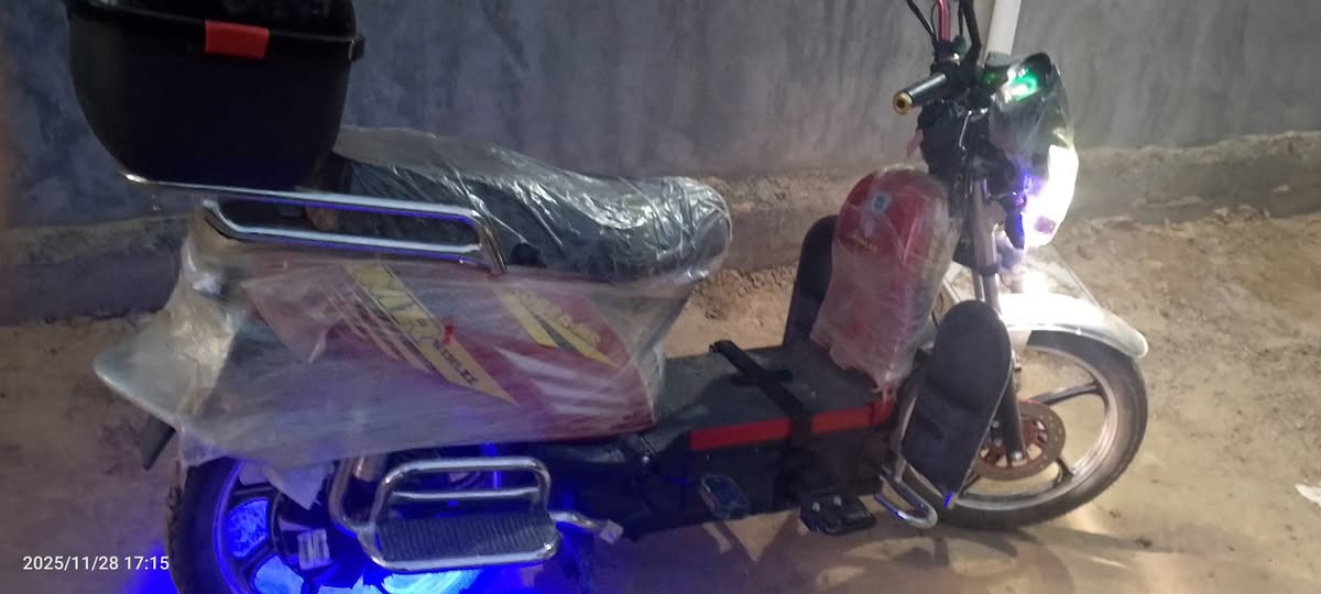 سلام عليكم موطور شحن للبيع موديل 2025 مستخدم اقل من الشهرين عدد البطاريات 6 بي ثلاث انظمه تشغيل بصمه وكرت وجوزه المكان الكرمه اي استفسار اخر اتصال على هذا الرقم //***********//***********// السعر خاص
