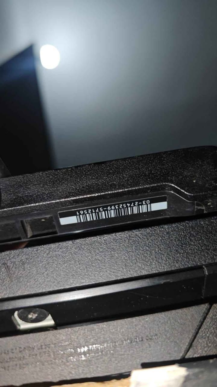 Ps4 pro / بلي 4 برو
ذاكرة 512 
اونلاين شغال 100٪
ويا لعبة اوفر ووتش 
ملحقاته 
الجوستك اصلية مالته 
كيبل HDMi  و كيبل يدة
السعر 310 وبيه مجال 
العنوان بغداد الدورة حي آسيا
*********** بغداد, العراق
