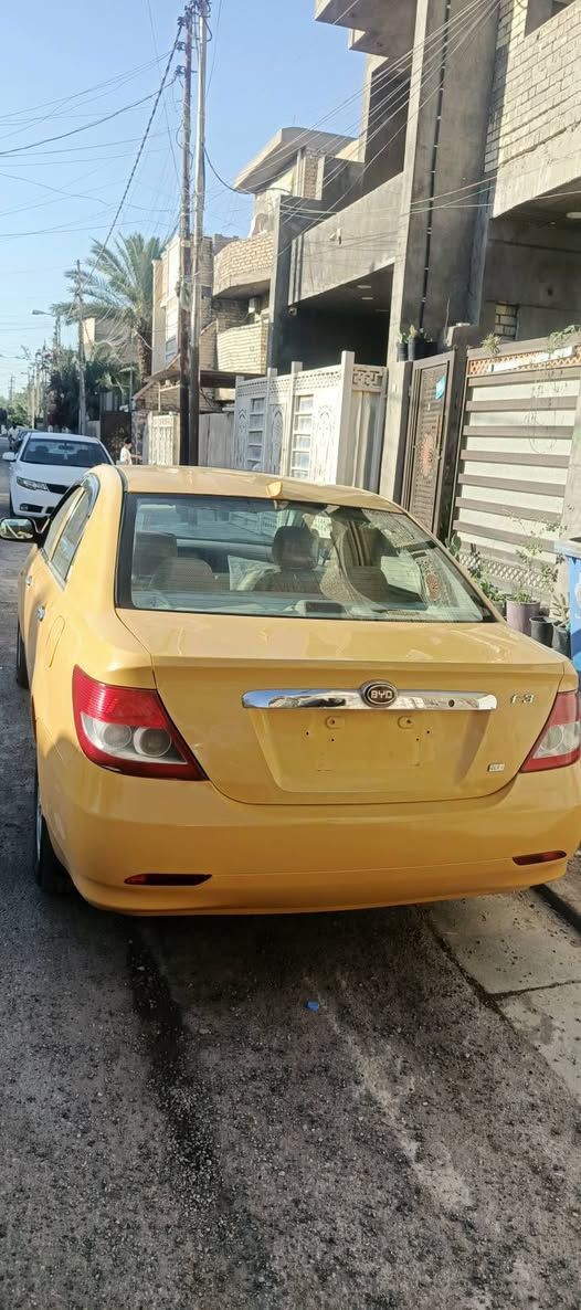السلام عليكم بي واي دي f3 مديل 13 مكينه لانسر مسيبوشي كير عادي بمسي مصفره هيئه وغرامات تحويل ثاني يوم مكينه وكير وتبريد كفاله فقط هلالات معمره صدر جديد بيها شاشة ولايتات زنون  سعرها 52بيها مجال قليل مكاني بغداد ***********
