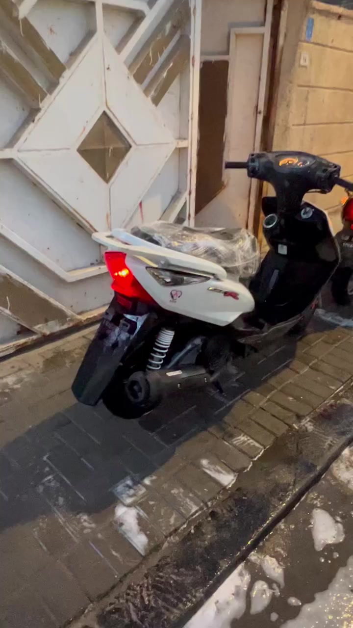 للبيع نوزل مكفوله كفاله من فتحت البرغي مكاني بصره جمعيات مال حاويه امس وصلن سعر 900ومجال بسيط ***********
