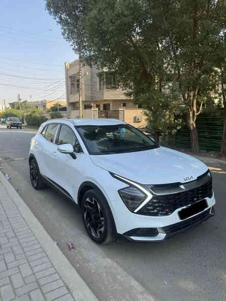 سلام عليكم ورحمة الله وبركاتو 
للبيع كيا سبورتج مال دوليه موديل 2024 خليجي مكفول عده رصعه باب الصدر ومصلحه لا صبغ لا تبديل ماشيه 10 ألاف بسمي تحويل ثاني يوم 
موصفات تحكم استيرن جهتين
شفتات استيرنً
شاشه كامره دواره 
حساس امامي خلفي 
بصمه تشغيل عن بعد 
هندبريك دكمه 
مانع تزحلق
نضام قياده اربع سرع
اوتو هولد نضام منحدرات
اربع جام مكرباء 
تبريد قطعتين 
اشاير بل مري
كراسي كهرباء عدد 2
تدفئة مقائد زائد استيرن 
سعرها 228 وبيها مجال 
العنوان السيديه شارع التجاري غير متواجد عل فيس اتصل وتدلل
***********
