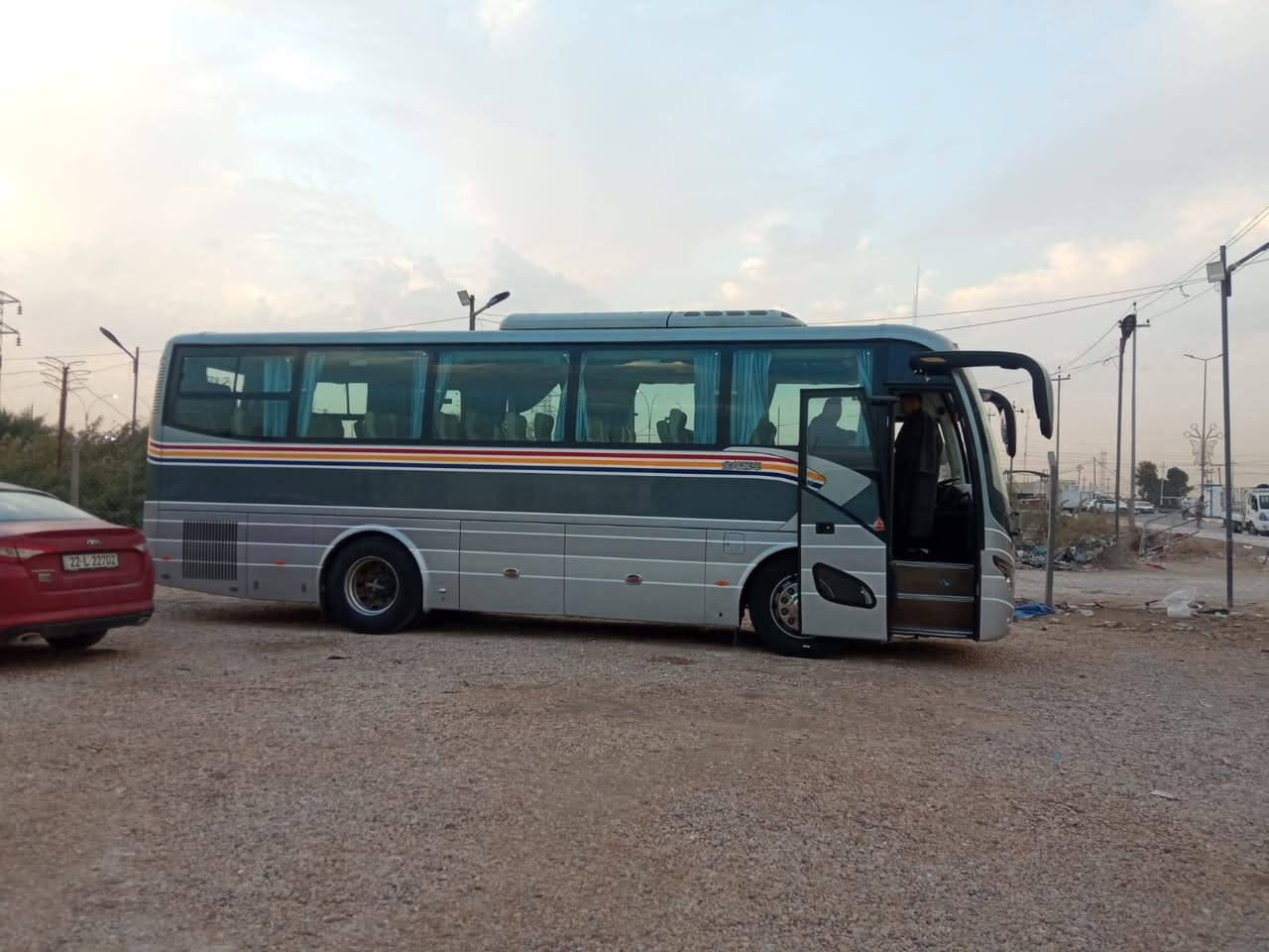 السلام عليكم كنك لونك شكل جديد للبيع موديل 2018
رقم سليمانية 
مكينه كمنز ادبلو
انجكتر
ميكانيك مكفول تبريد شغال 
تخم تاير 38راكب السيارة جوبلس
سعره 4او نص  للاستفسار الاتصال على الرقم
***********
