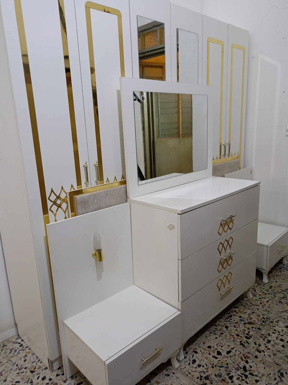 غرفة تركي 🇹🇷 مستخدام 5قطع  ✨✨
نضافه 90 💯

ابواب  💖

السعر 475 💖💸

مع شد🪛 ونقل 🚚  مجاني  داخل بغداد  محافظات بكروه


**إذا كنت صاحب هذا الإعلان وتريد حذفه لأي سبب، رجاءا أرسل رسالة إلى الدعم الفني**