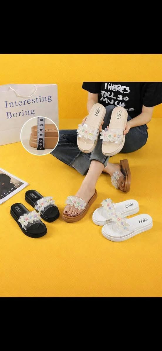✨ أحلى موديلات الكعب والفلات والسبورت وصلت ✨
ستايلات ناعمة وفخمة تناسب كل الإطلالات 👠👟
ألوان ترند وموديلات مريحة بجودة مرتبة
دللي طلتج بأحدث التصاميم والأسعار المناسبة 💕
وانواع الحقائب مصنوعه من الجلد الطري 👛👜
روز ستور


**إذا كنت صاحب هذا الإعلان وتريد حذفه لأي سبب، رجاءا أرسل رسالة إلى الدعم الفني**