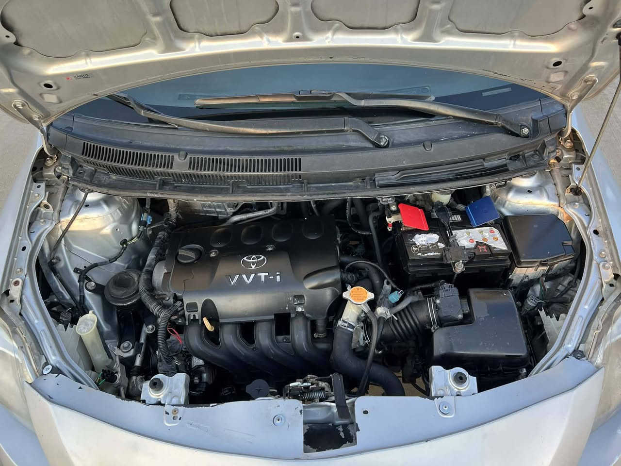 یارس مۆدیل 2009گێڕعادی 2پارچی بۆیاخا بێ دەعمو بێ ئەڕباک سەنوی ماوێتی ڕەقم باریک بەناو خۆمانەوایا سعری 68گڵا شوین چەم چەماڵ***********
