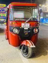 تكتك موديل 2019 رقم وسنويه مابيها اي ضربه مكفوله ماعده بس الدوس السعر ...