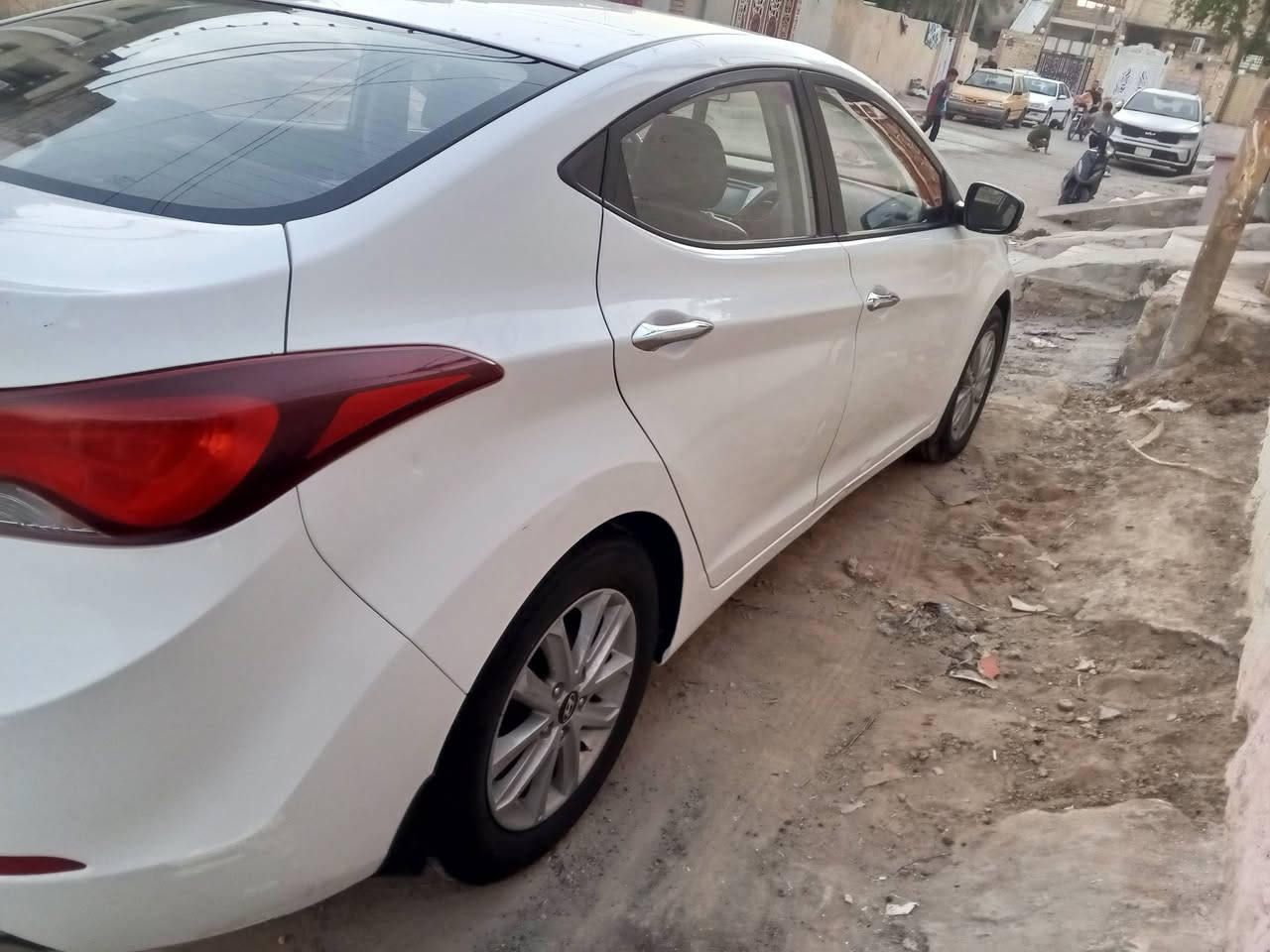 موديل 15 كفاله مكينه جير حداديه مقفوله ماشيه 100 رقم ميسان الشراي يتصل *********** سعر 127
