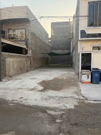 كاع مساحه ١١٠ متر ٥٥٠ في ٢٠ مواصلات طابوصرف 07714441828 يوسف