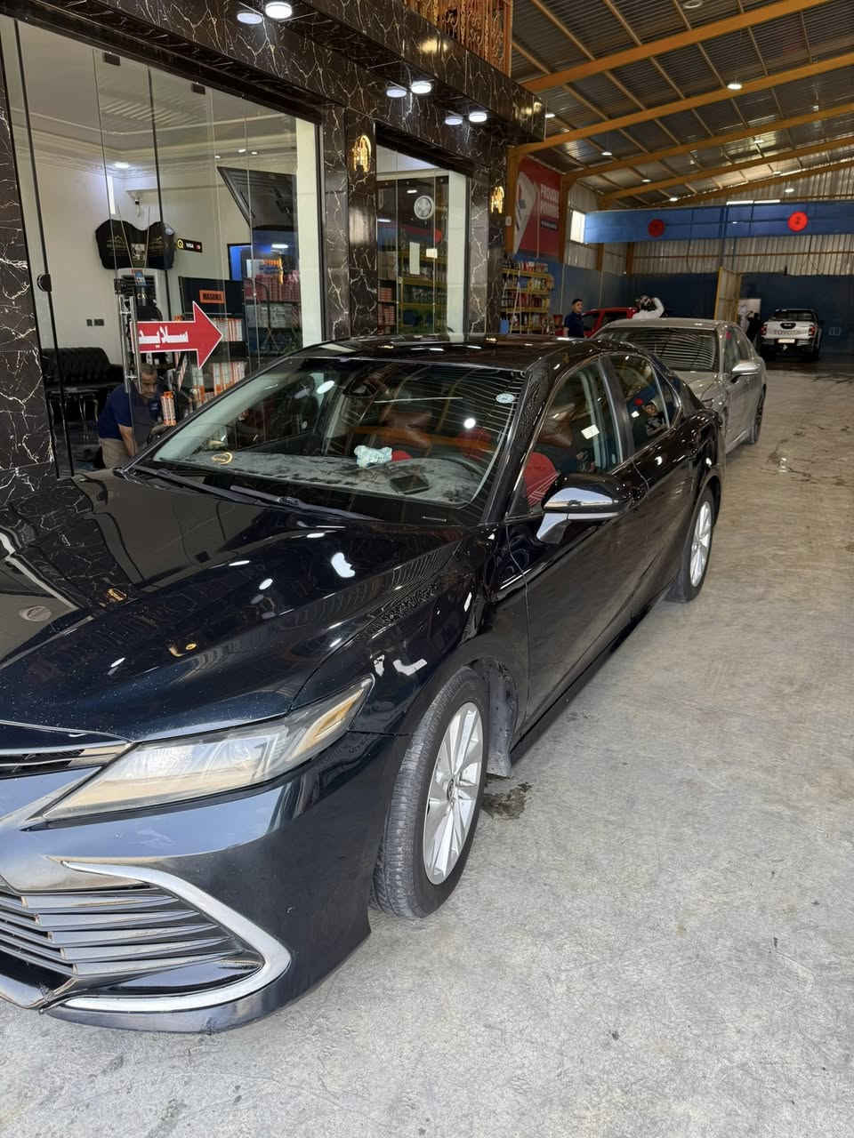 السلام عليكم 

كامري 2021  للبيع 

رقم اربيل  دولي 
تحويل ثاني يوم 

ضررها موضح بل سونار 

السعر 160 وبيها مجال 

مكان سياره /بيجي 

***********
