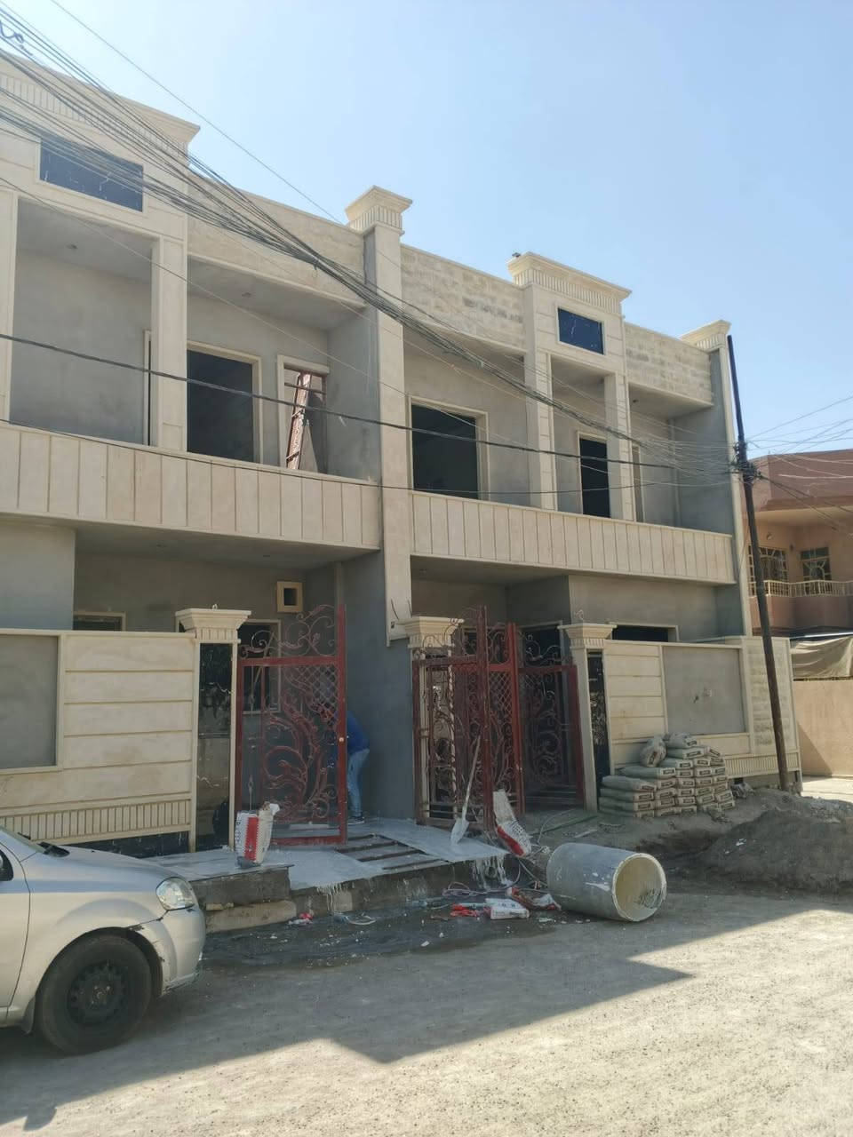 علق بتم ويصلك السعر

🏠🏠دارين للبيع للبيع 🏠🏠

بمواصفات عالية جدا 

استلام فوري 

📍الموقع حي الميثاق قرب اعدادية النيل 

طابقين فول حديث

4غرف نوم 

صحيات بالطابقين

مطبخ 

المساحة120

الواجه 8

↕️مكون من طابقين

✅سعر الدار مناسب 

مكتب التهاني للعقارات سايدين الميثاق مجاور شركة الحافظ 

👤فيس بوك #مكتب التهاني للعقارات

☎️***********☎️

☎️***********☎️
