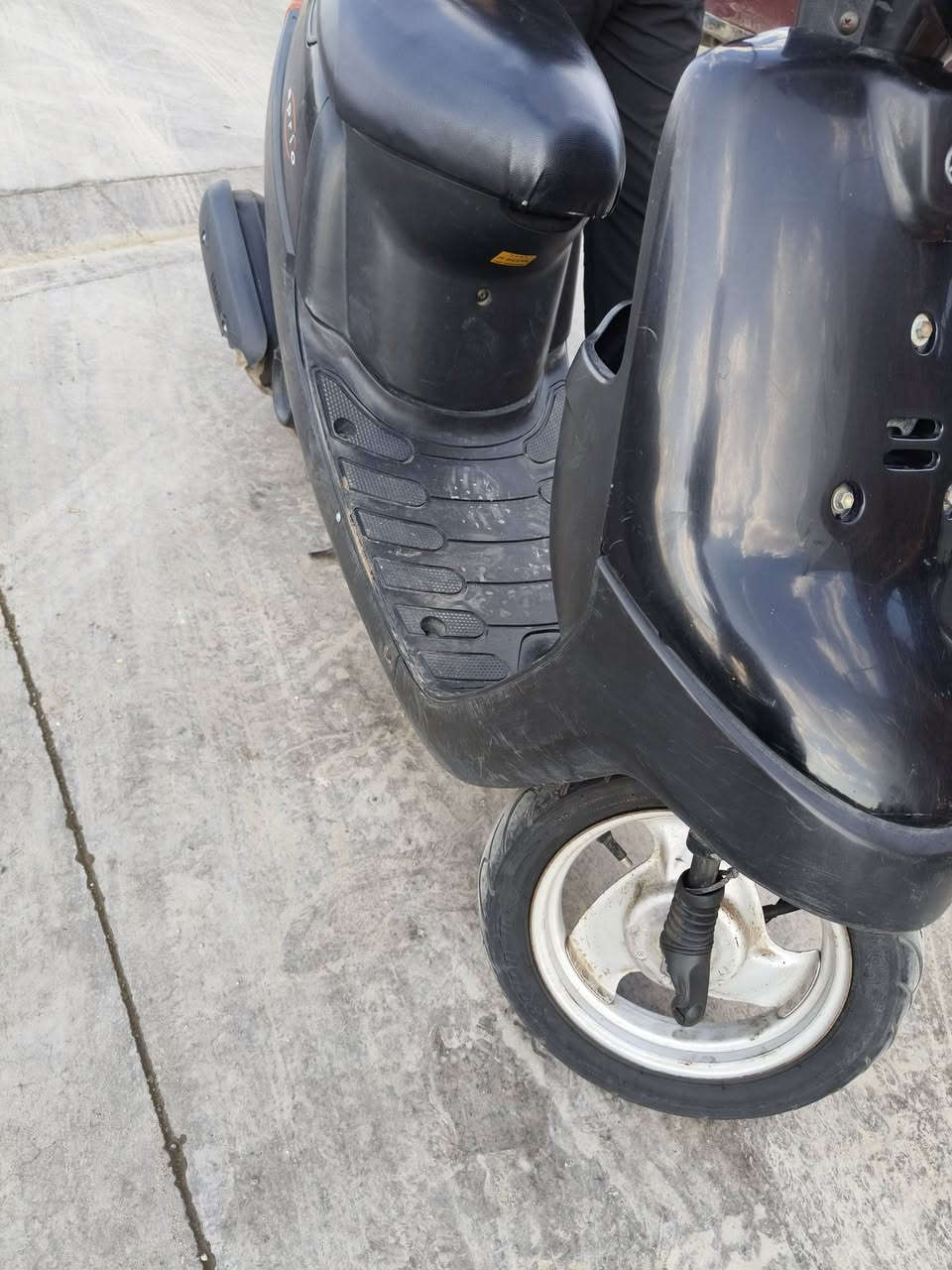 للبيع ماطور بزون حديث دبل سكريته نضافه كادم عين كلو شغال ما مدعوم من شحن ماخذو عندي بدلتو بستن فقط ودبل ورا السعر ٣٥٠ وبي مجال شراي خاص


**إذا كنت صاحب هذا الإعلان وتريد حذفه لأي سبب، رجاءا أرسل رسالة إلى الدعم الفني**