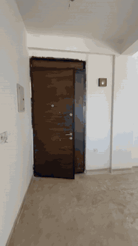 شقة تمليك للبيع حي القاهرة
110 متر مع سبالت و كاونتر
السلام عليكم

شقة للبيع في حي القاهرة - شارع الضباط

مساحة 110 متر مربع

تحتوي على غرفتين كبار و غرفة صغيرة و صالة

بالكونة عدد 2

حمام غربي

صالة و مطبخ

الشقة في الطابق (الرابع)

تحتوي البناية على مصعد شغال على الكهرباء المولد و الوطني

24 ساعة

كهرباء و ماء منفصل

 ماطور ماء منفصل 

سند مشترك مع امكانية التحويل للمشتري 

الشقة تحتوي على سبالت عدد 3 + كاونتر جاهز شغل ممتاز درجة اولى و ليس المنيوم

السعر النهائي 162 مليون

للاتصال: ***********

او ***********
