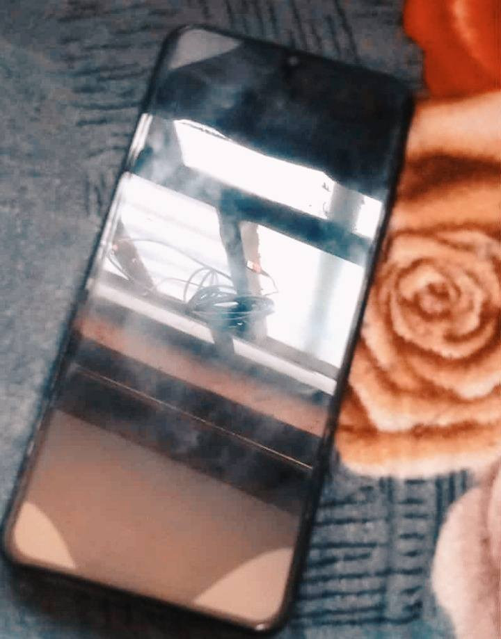 جهاز البيع مكفول من كلشي نضيف مامفتوح شاشه لاشئ كله شقل المس خفيف الذكرته 128 السعر 75بي مجال قليل المكان الحصوه realme Note 50


**إذا كنت صاحب هذا الإعلان وتريد حذفه لأي سبب، رجاءا أرسل رسالة إلى الدعم الفني**