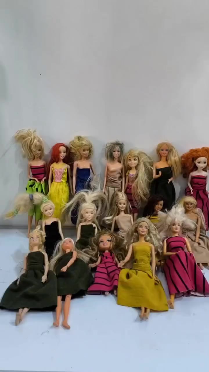 مجموعة باربيات وبيهن مفصليات القطع جديدة وتخبل🔥💯🍂🍁💛
..
يتوفر خدمة توصيل.. 🚕#العاب #العاب_اطفال #العاب_بنات #العاب_ذكاء #_


**إذا كنت صاحب هذا الإعلان وتريد حذفه لأي سبب، رجاءا أرسل رسالة إلى الدعم الفني**