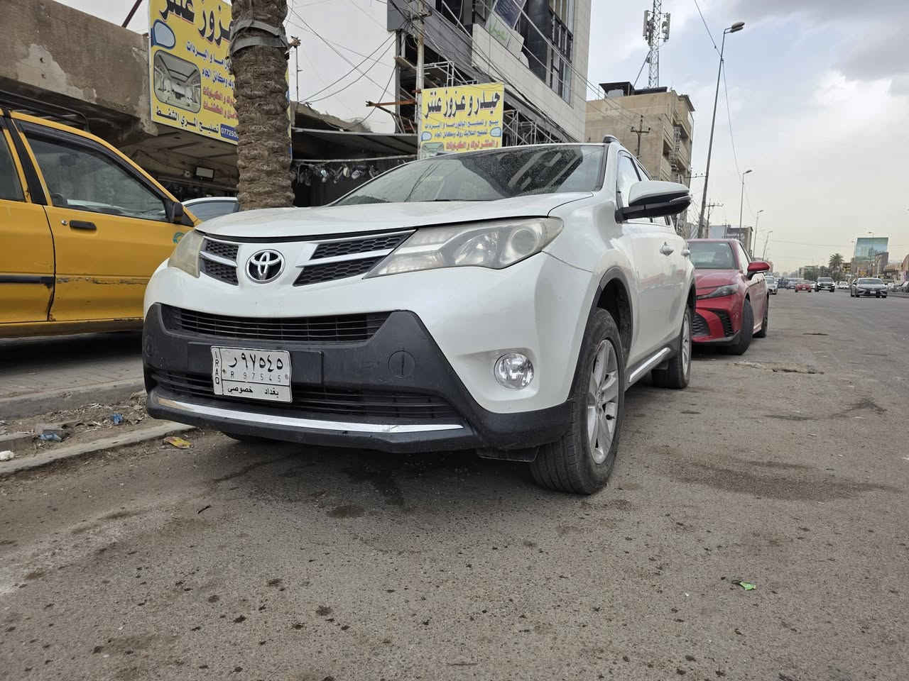 راف فور مديل ٢٠١٤ خليجي لبيع ماشيه ٢٠٠ الف لستفسار *********** معروضه ١٣٠ ورقه
