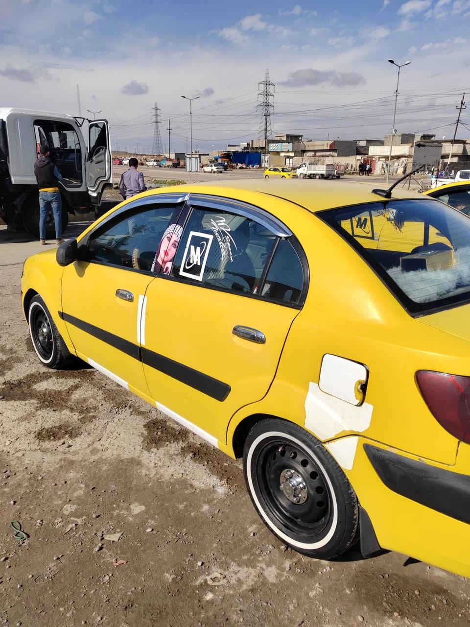 كيا ريو 2009 گير اتوماتيك محرك 16 بداية صرف ضرر جاملغ الورى  السائق  تلقيطات تكسي طخم تاير جديد طخم دبلات جدد رقم انگليزي نينوى   السعر79 وبيها مجال قليل هيئه وغرامات صفر رقم الموبايل *********** حي التنك
